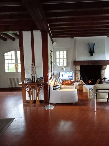 VACATION HOME 5MN WALK FROM HOSSEGOR LAKE AND BEACHES