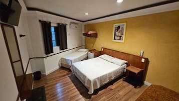 Schreibtisch, kostenloses WLAN