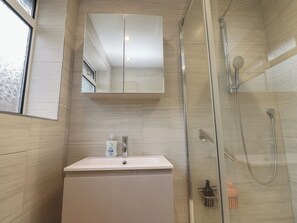 Shower - Wardenlea (Preston)