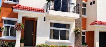 Modern house ★ Comfortable, safe and well located.