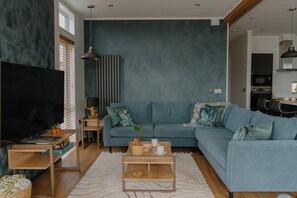 Living area - Wilde Spa (Carmarthen)