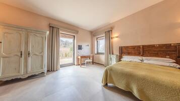 1 chambre, bureau, Wi-Fi, draps fournis