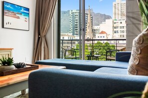 Interior - Greenmarket Place 503 (Cape Town)