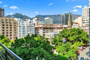 Apartment (1 Bedroom) | Interior - Greenmarket Place 503 (Cape Town)