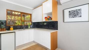 Rumah (4 Bedrooms) | Interior