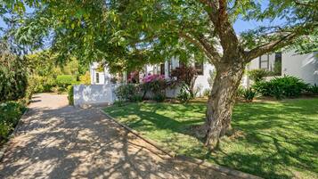 Rumah (4 Bedrooms) | Interior