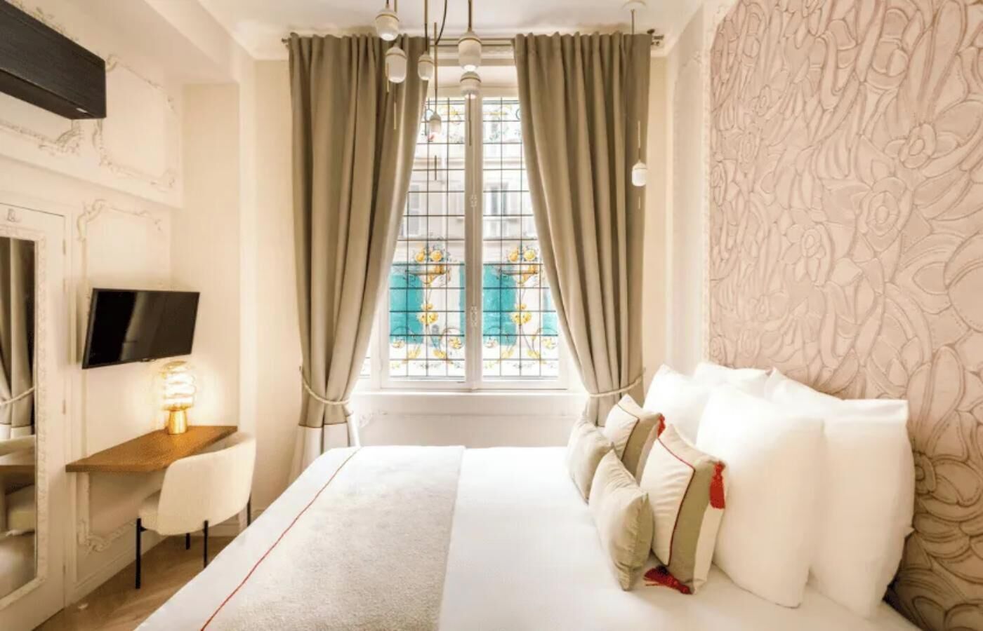 2 chambres, bureau, fer et planche à repasser, Wi-Fi gratuit