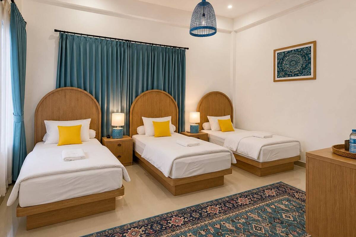 Superior Triple Room | Desk, WiFi (free)