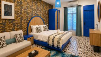 Deluxe Double Room, Non Smoking | Desk, free WiFi