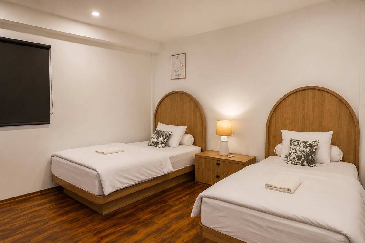 Superior Twin Room | Desk, WiFi (free)