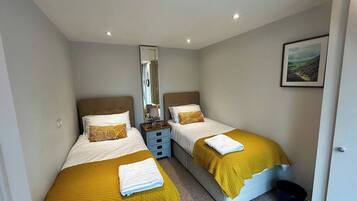 2 bedrooms, iron/ironing board, travel crib, free WiFi