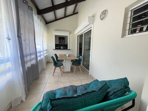 Interior - Spacious apartment 2 minutes from the beach (Le Gosier)