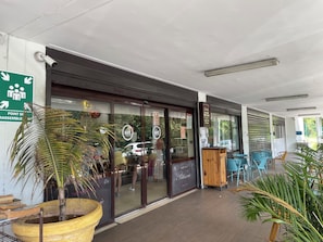Exterior detail - Spacious apartment 2 minutes from the beach (Le Gosier)