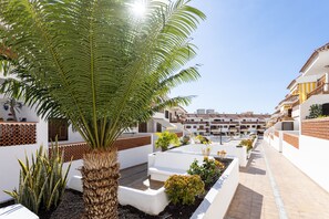 Property grounds - Apartment Playa de Las Vistas. Los Cristianos (Arona)