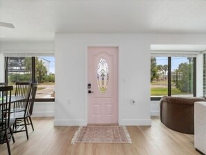 Interior - Welcome to your perfect seasonal escape (Englewood)