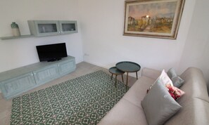 Living room - Bright Villa With Garden in Lignano Pineta (Lignano Sabbiadoro)