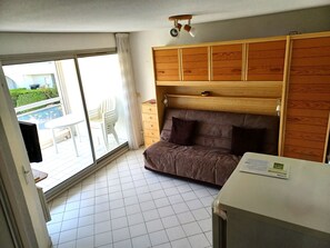 TV - Apartment 500m from the beach (La Grande-Motte)