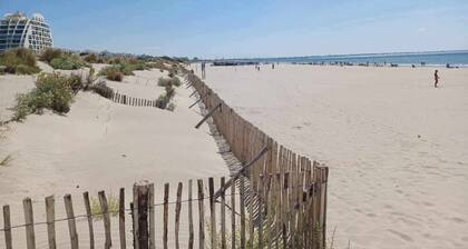 Apartment 500m from the beach