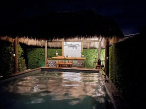 Terrace/patio - Tarpon Villa- Pool, Outdoor Tikihut,Tranquil Paradise (Key Largo)