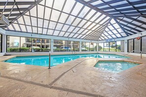 Indoor pool - Carolina Winds Resort 1209 (Myrtle Beach)
