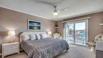 Silitysrauta/-lauta, ilmainen Wi-Fi, vuodevaatteet