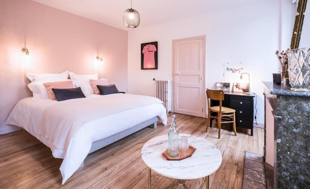 Double Room, Garden View | Blackout drapes, free WiFi