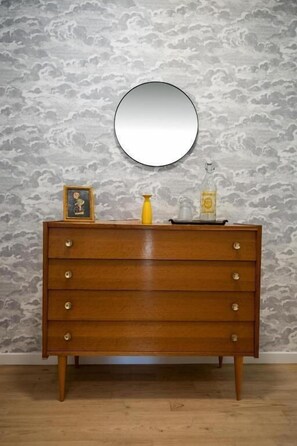 Tweepersoonskamer, uitzicht op de stad | Interieur