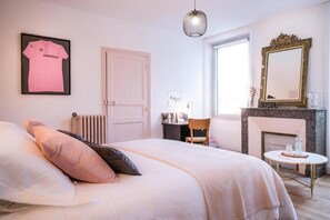 Verdunkelungsvorhänge, kostenloses WLAN