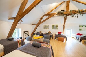 Gemeinsamer Schlafsaal, Stadtblick | Wellness