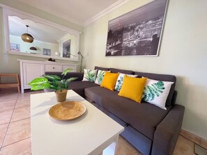 TV - Fantastic location in Los Cristianos (Playa De Los Cristianos)