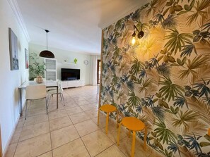 Dining - Fantastic location in Los Cristianos (Playa De Los Cristianos)