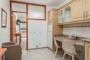 Dining - Los Playeros - in the center close to the beach (Playa De Los Cristianos)