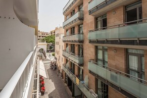 Property grounds - Los Playeros - in the center close to the beach (Playa De Los Cristianos)