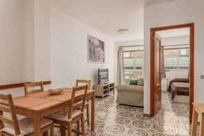 Interior - Los Playeros - nice town house apartment (Playa De Los Cristianos)