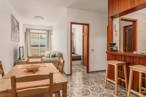 Interior - Los Playeros - nice town house apartment (Playa De Los Cristianos)