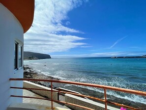 Property grounds - CRISTIANMAR - closer to the sea imposible (Playa De Los Cristianos)