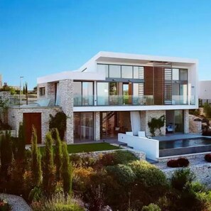 Exterior - Lovely 2BR Villa with Pool in Cyprus (Tsada)