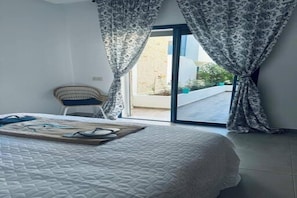 熨斗/熨衣板、上网接入、床单