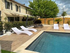 Pool - Holiday Home “Mini Loft” with Shared Pool, Wi-Fi & Air Conditioning (Saint-Rémy-de-Provence)