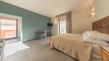 Room, Balcony | Free WiFi