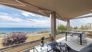Superior Villa, Sea View | Balcony