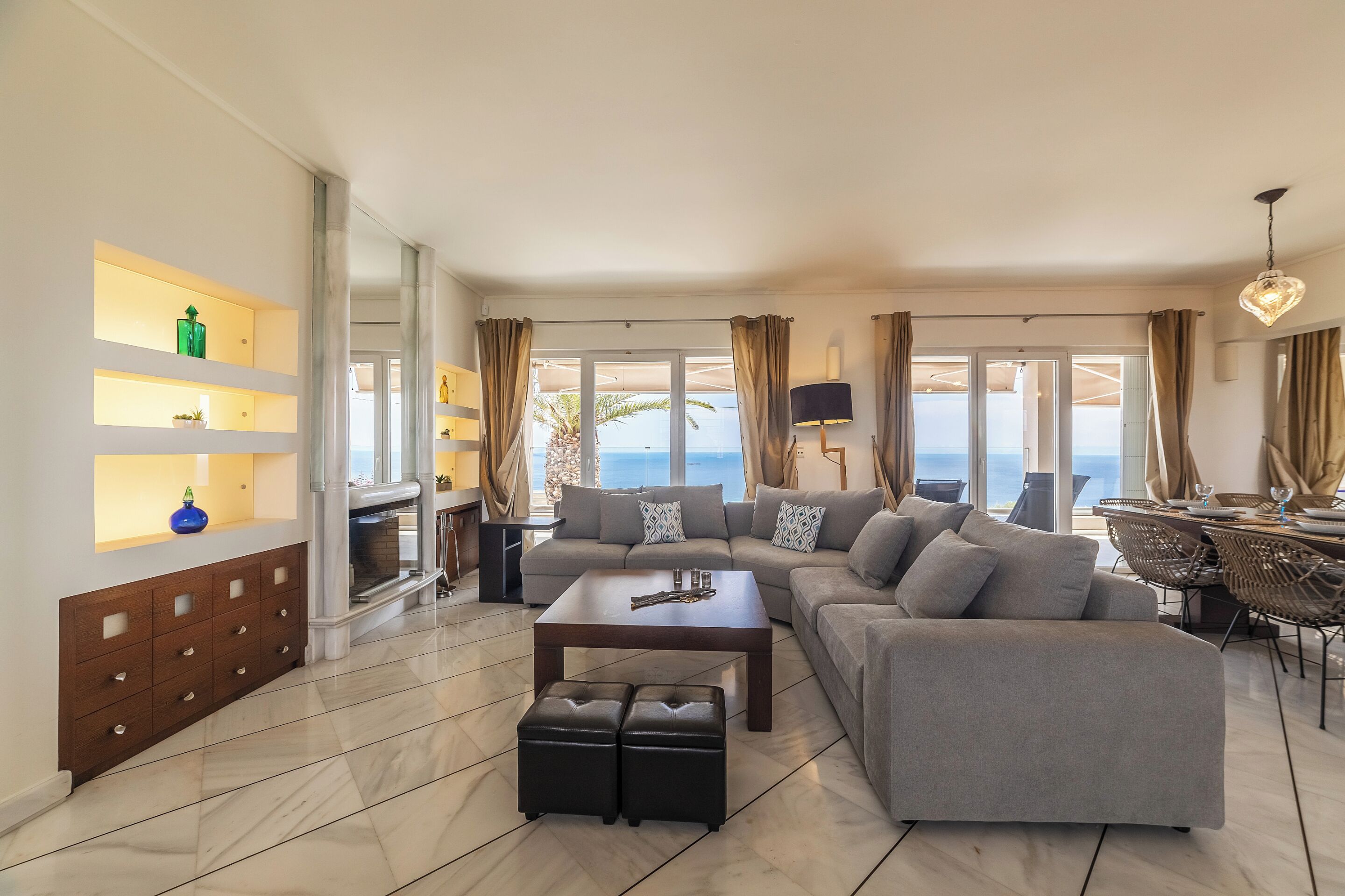 Superior Villa, Sea View | Living room | 45-inch Smart TV with satellite channels, Netflix, table tennis