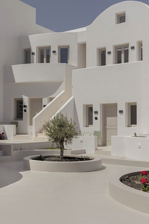 Property grounds - Filomare Suites (Santorini)