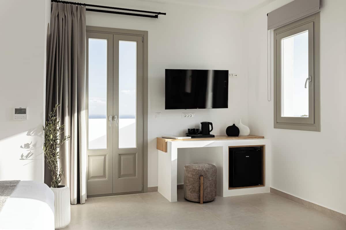 Junior Suite, Balcony, Resort View | In-room safe, free WiFi