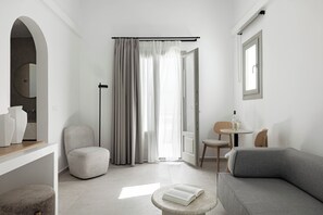 Villa Exécutive, balcon, vue mer | Coffres-forts dans les chambres, Wi-Fi gratuit