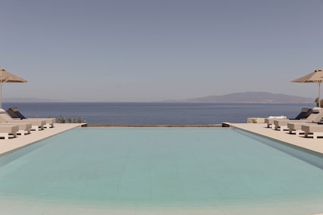 Filomare Suites