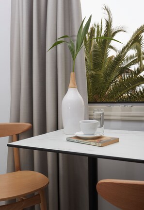 Interior - Filomare Suites (Santorini)