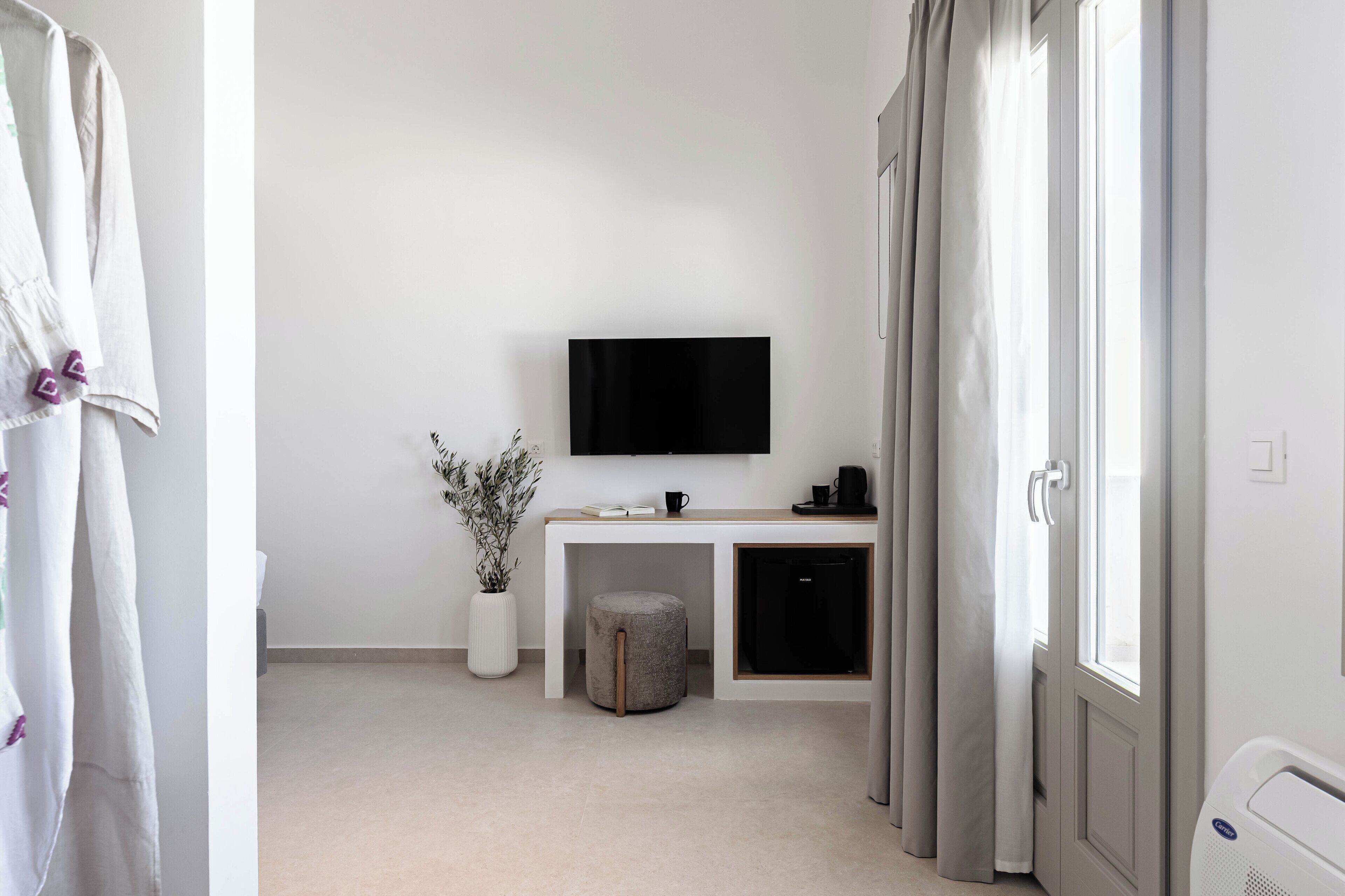 Superior Suite, Balcony, Resort View | In-room safe, free WiFi