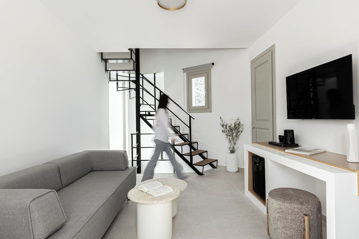 Executive Villa, Balcony, Sea View | In-room safe, free WiFi