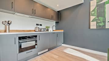 Peralatan masak/sendok-piring